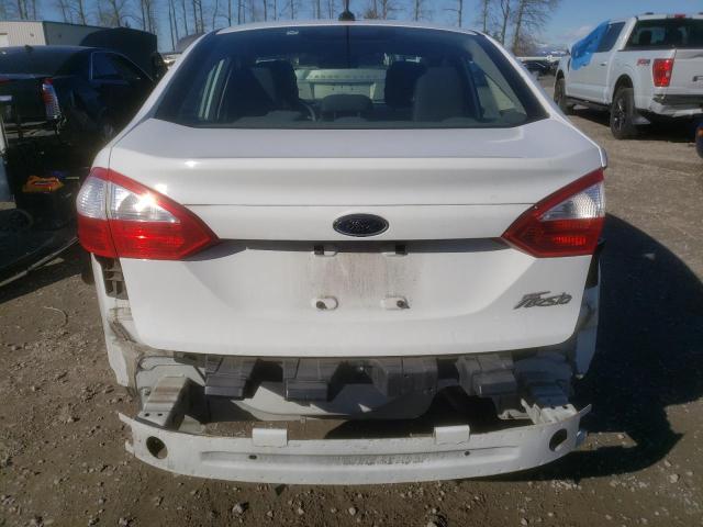 3FADP4AJ2FM176586 - 2015 FORD FIESTA S WHITE photo 6