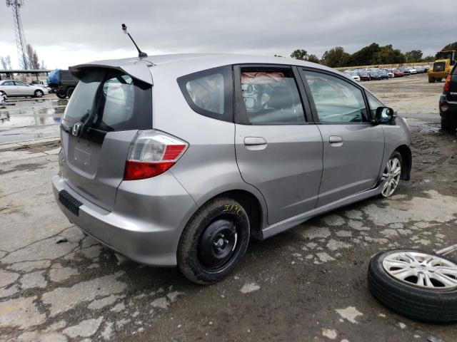 JHMGE8H64AS021915 - 2010 HONDA FIT SPORT SILVER photo 3