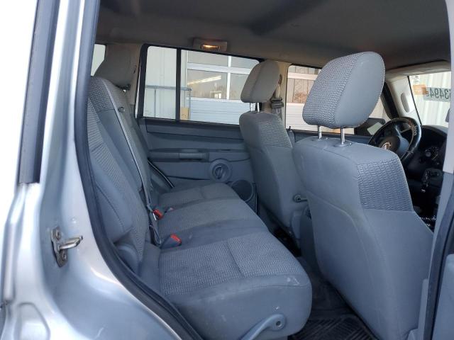 1J8HG48P37C527846 - 2007 JEEP COMMANDER 银色 照片 10