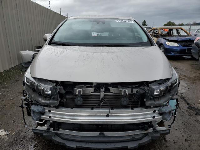 JTDKARFP4H3031616 - 2017 TOYOTA PRIUS PRIM 银色 照片 5