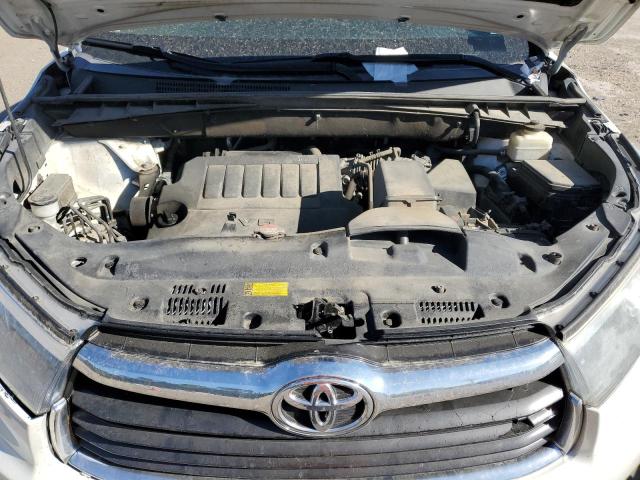 5TDKKRFH5GS158491 - 2016 TOYOTA HIGHLANDER XLE WHITE photo 12