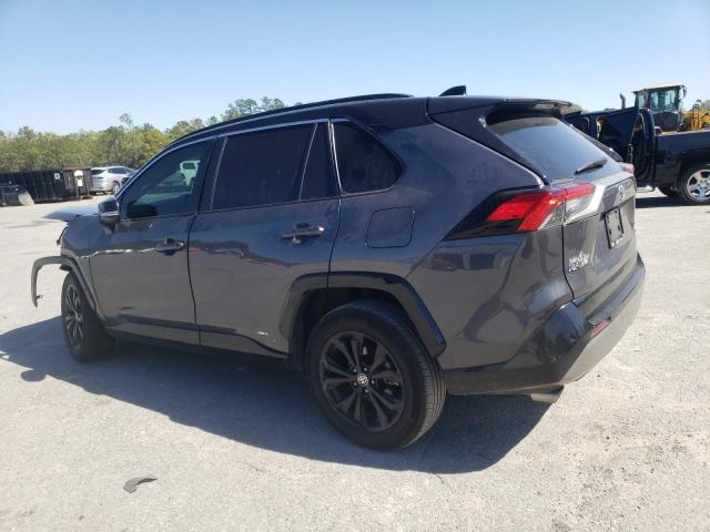 2T3E6RFV3NW034304 - 2022 TOYOTA RAV4 XSE GRAY photo 2