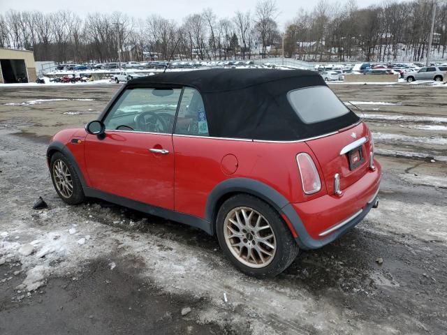 WMWRF33575TG12426 - 2005 MINI COOPER RED photo 2