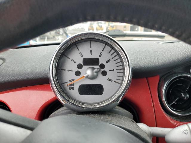 WMWRF33575TG12426 - 2005 MINI COOPER RED photo 9