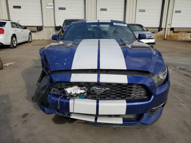 1FA6P8AMXF5395313 - 2015 FORD MUSTANG BLUE photo 5