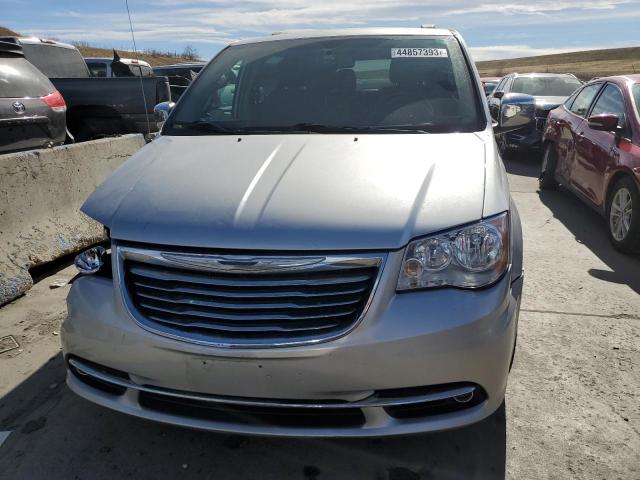 2A4RR8DG7BR784053 - 2011 CHRYSLER TOWN & COU TOURING L SILVER photo 5