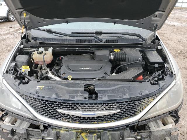 2C4RC1BG5JR211541 - 2018 CHRYSLER PACIFICA TOURING L SILVER photo 12