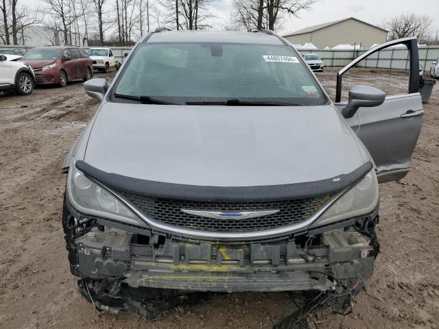 2C4RC1BG5JR211541 - 2018 CHRYSLER PACIFICA TOURING L SILVER photo 5