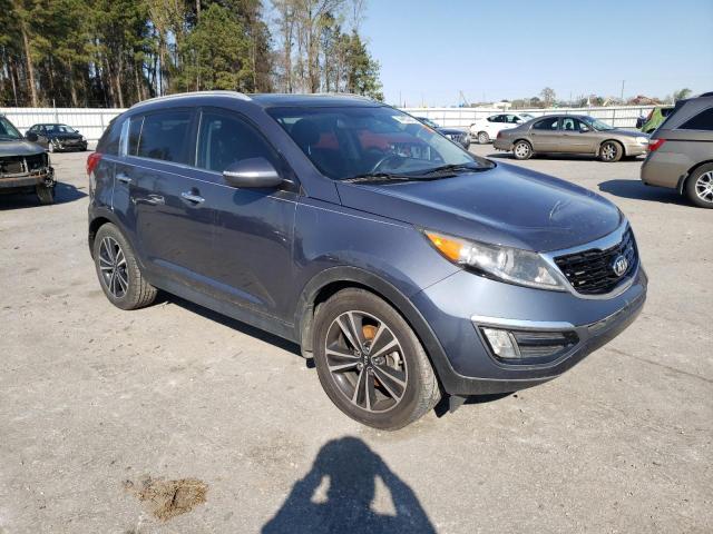 KNDPC3A69G7831525 - 2016 KIA SPORTAGE EX BLUE photo 4