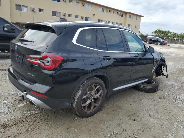 5UX43DP07R9U14891 - 2024 BMW X3 SDRIVE30I BLACK photo 3