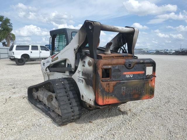 B47C12329 - 2018 BOBCAT T870 WHITE photo 3