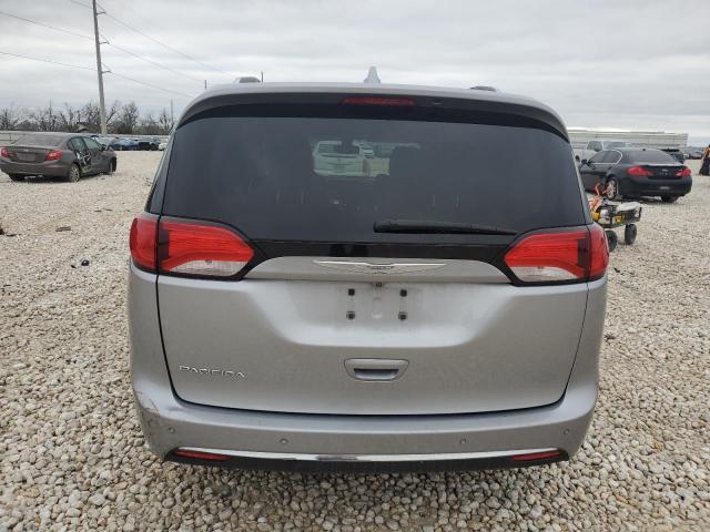 2C4RC1EG3HR811769 - 2017 CHRYSLER PACIFICA TOURING L PLUS GRAY photo 6