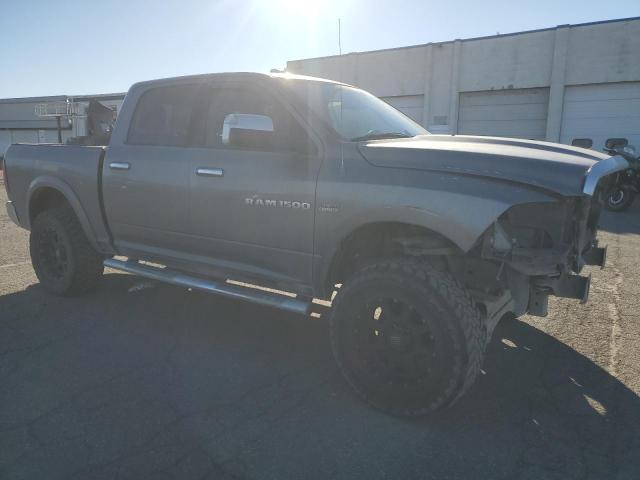 1C6RD7NT6CS316218 - 2012 DODGE RAM 1500 LARAMIE GRAY photo 4