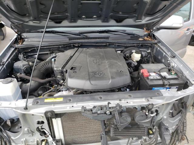 3TMJU4GN0FM190180 - 2015 TOYOTA TACOMA DOUBLE CAB PRERUNNER SILVER photo 11
