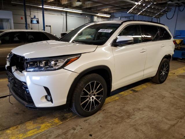 5TDJZRFH0HS372913 - 2017 TOYOTA HIGHLANDER SE WHITE photo 1