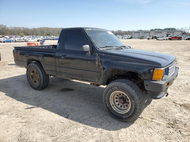 JT4RN63A7J0215649 - 1988 TOYOTA PICKUP RN63 STD BLACK photo 4