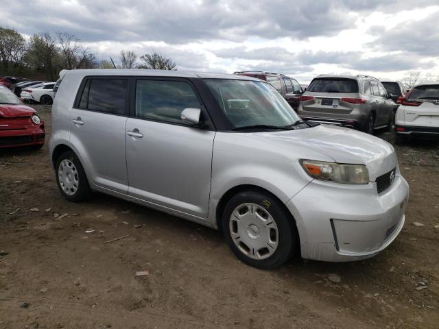 JTLKE50E781025815 - 2008 TOYOTA SCION XB SILVER photo 4