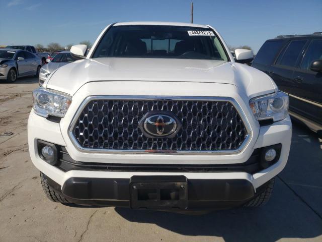 5TFCZ5AN7MX257342 - 2021 TOYOTA TACOMA DOUBLE CAB WHITE photo 5