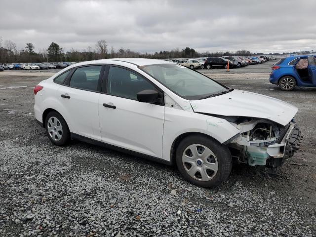 1FADP3E22FL329742 - 2015 FORD FOCUS S WHITE photo 4