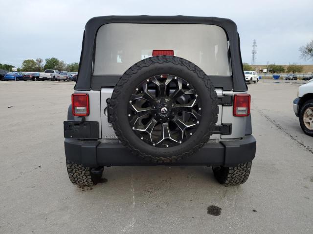 1C4AJWAG6GL182246 - 2016 JEEP WRANGLER SPORT SILVER photo 6