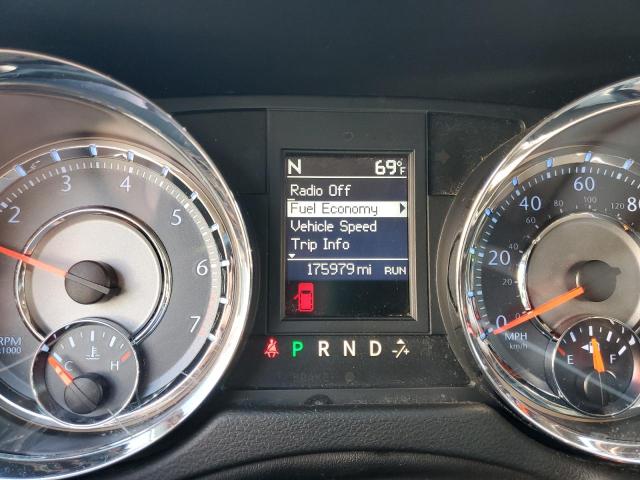 2C4RC1CG6DR541479 - 2013 CHRYSLER TOWN & COU TOURING L RED photo 9