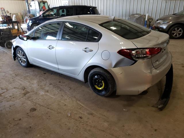 3KPFL4A76HE125866 - 2017 KIA FORTE LX SILVER photo 2