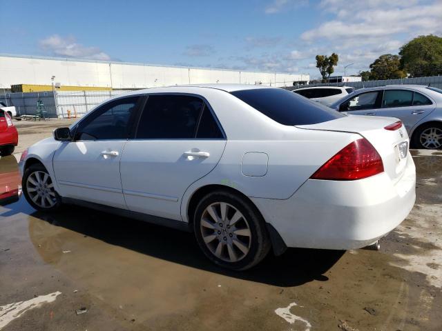 1HGCM66467A093417 - 2007 HONDA ACCORD SE WHITE photo 2