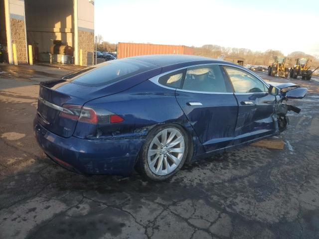 5YJSA1E28JF267590 - 2018 TESLA MODEL S ლურჯი ფოტო 3