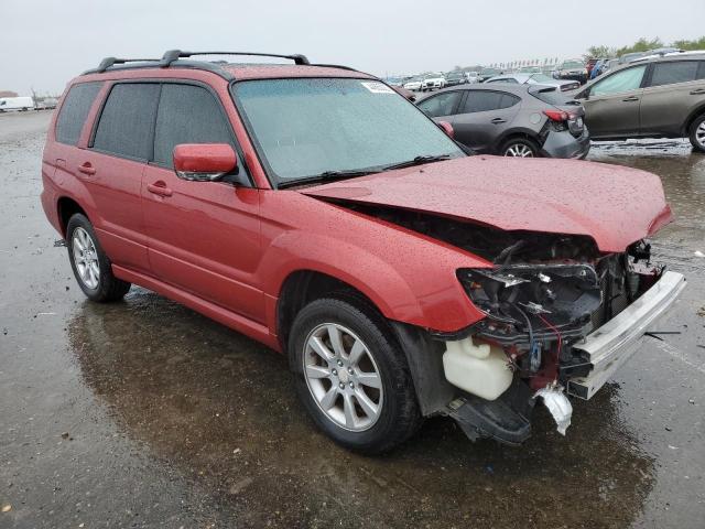 JF1SG65648H718884 - 2008 SUBARU FORESTER 2.5X PREMIUM RED photo 4