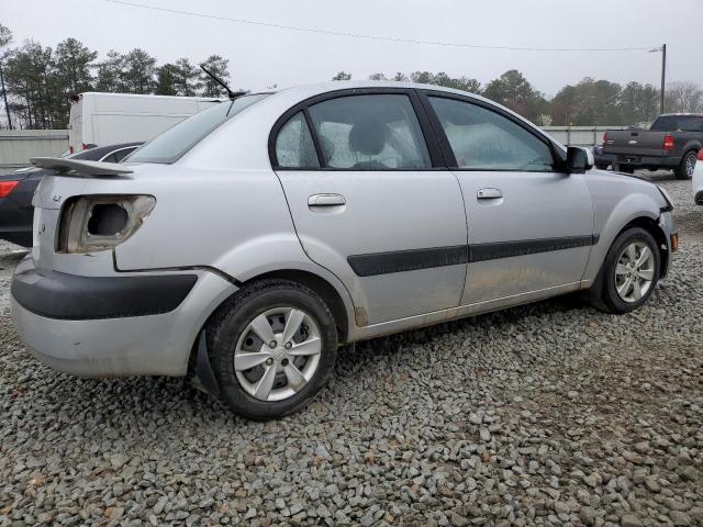 KNADE223696448305 - 2009 KIA RIO BASE SILVER photo 3