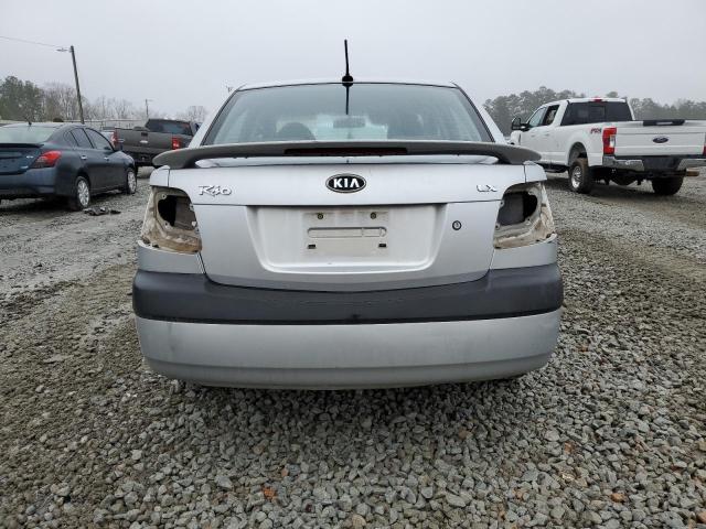 KNADE223696448305 - 2009 KIA RIO BASE SILVER photo 6