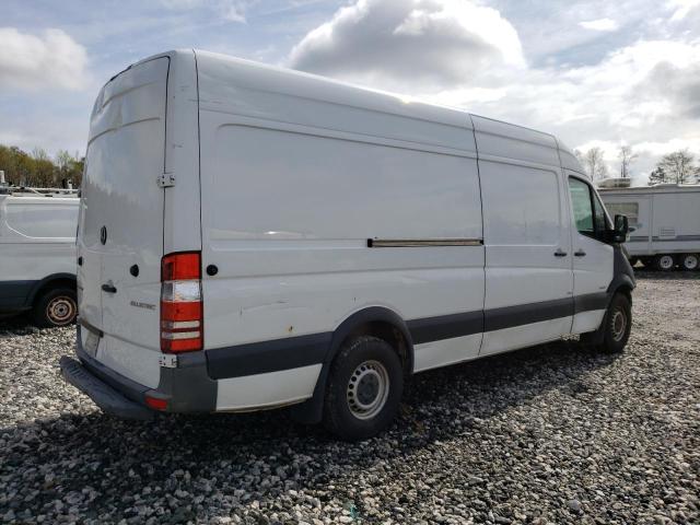 WD3PE8DC8FP105432 - 2015 MERCEDES-BENZ SPRINTER 2500 WHITE photo 3