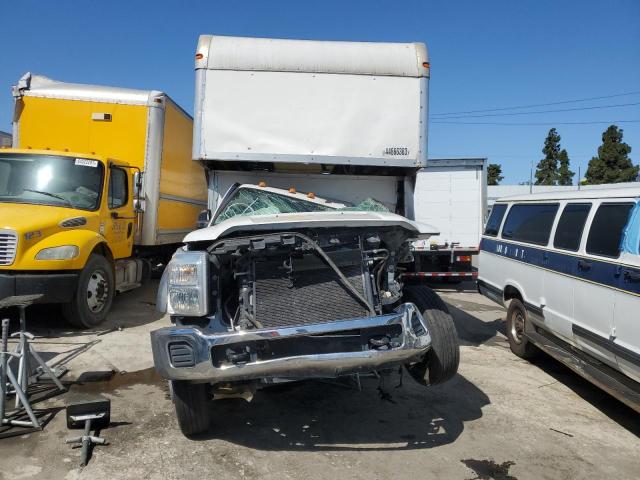 1FDUF5GYXGEB32569 - 2016 FORD F550 SUPER DUTY WHITE photo 5