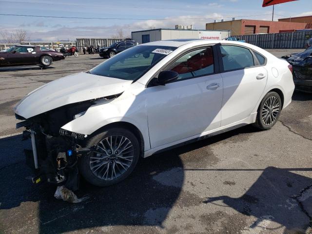 3KPF54AD1NE426587 - 2022 KIA FORTE GT LINE WHITE photo 1