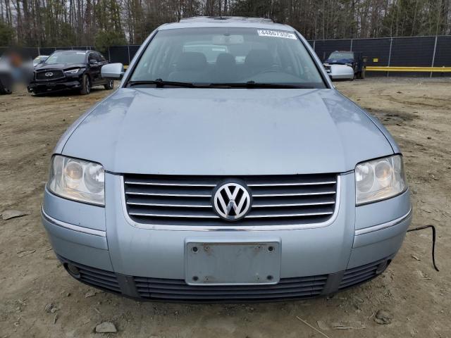 WVWRH63B03P438156 - 2003 VOLKSWAGEN PASSAT GLX Mavi foto 5