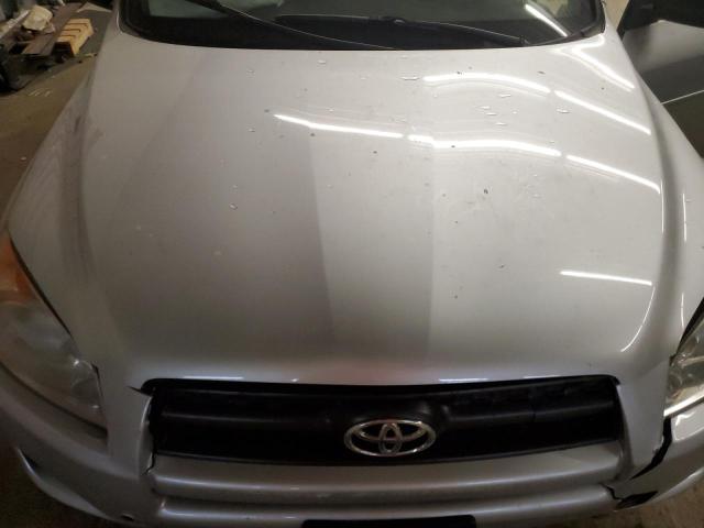 JTMBF33V495010014 - 2009 TOYOTA RAV4 SILVER photo 11