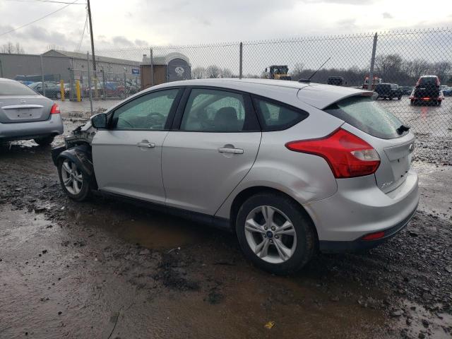 1FADP3K28DL341895 - 2013 FORD FOCUS SE SILVER photo 2