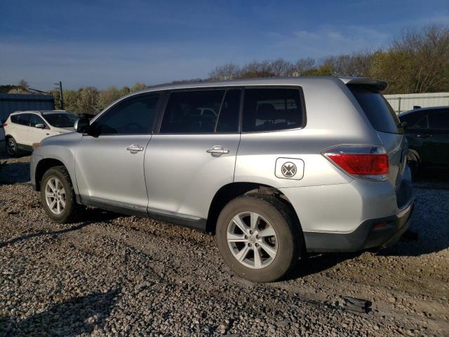 5TDZA3EH5DS035382 - 2013 TOYOTA HIGHLANDER BASE SILVER photo 2