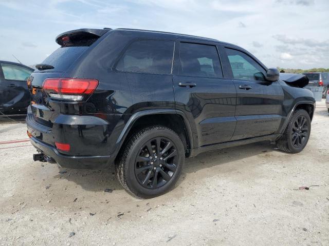 1C4RJFAG6KC625703 - 2019 JEEP GRAND CHER LAREDO BLACK photo 3