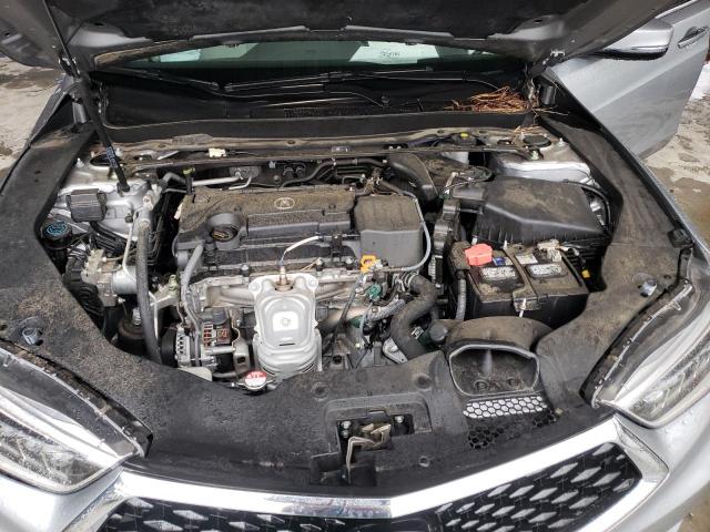 19UUB1F57JA010199 - 2018 ACURA TLX TECH SILVER photo 11