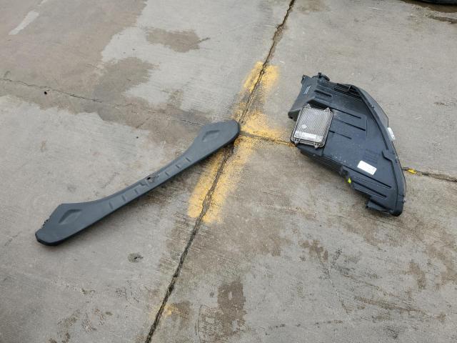 5YJSA1E42KF338950 - 2019 TESLA MODEL S 蓝色 照片 12