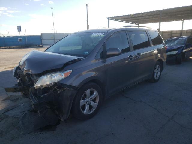 2015 TOYOTA SIENNA LE, 