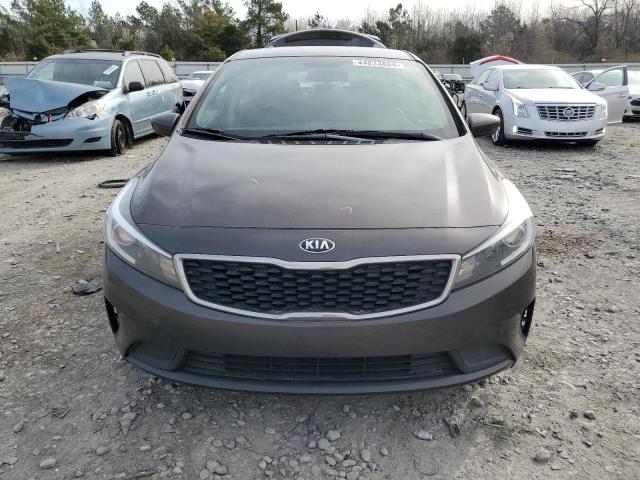 3KPFL4A75HE107052 - 2017 KIA FORTE LX BROWN photo 5