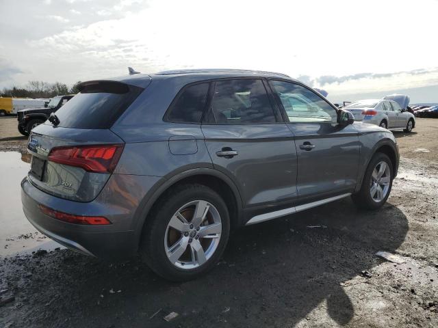 WA1ANAFYXJ2017591 - 2018 AUDI Q5 PREMIUM GRAY photo 3