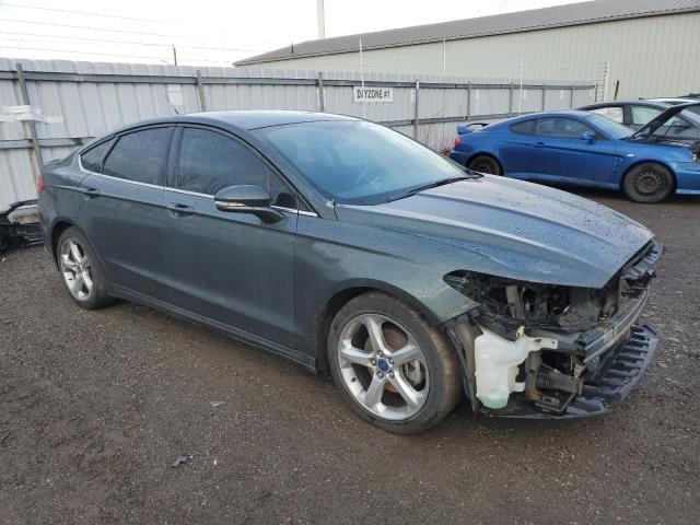 1FA6P0H79F5119321 - 2015 FORD FUSION SE GRAY photo 4