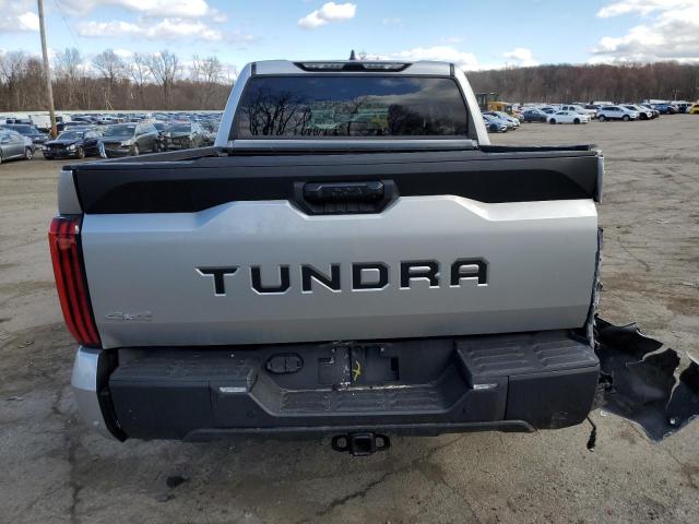 5TFLA5DB0PX067699 - 2023 TOYOTA TUNDRA CREWMAX SR SILVER photo 6