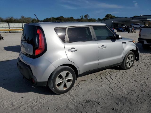 KNDJN2A29G7854441 - 2016 KIA SOUL SILVER photo 3