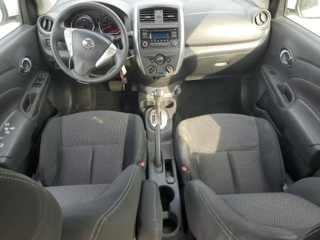 3N1CN7AP0HL819028 - 2017 NISSAN VERSA S WHITE photo 8