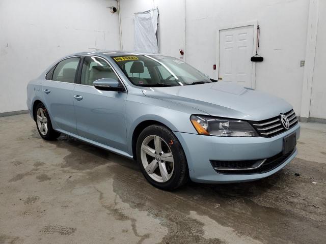 1VWBH7A32CC057612 - 2012 VOLKSWAGEN PASSAT SE BLUE photo 4