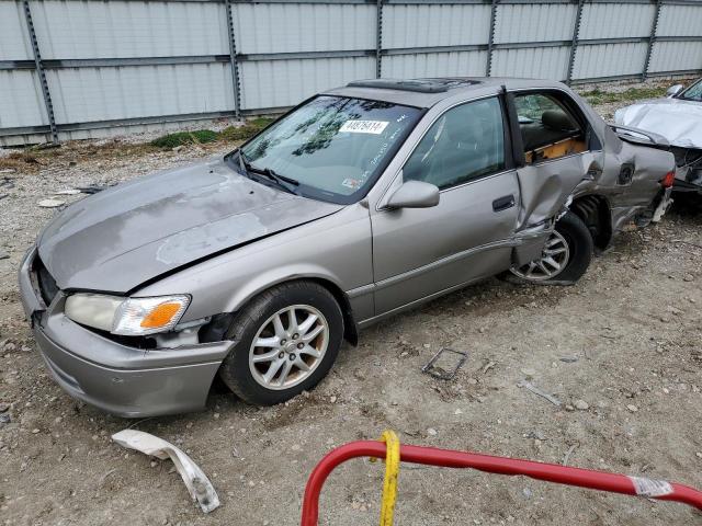 4T1BF28K6YU095074 - 2000 TOYOTA CAMRY LE GRAY photo 1